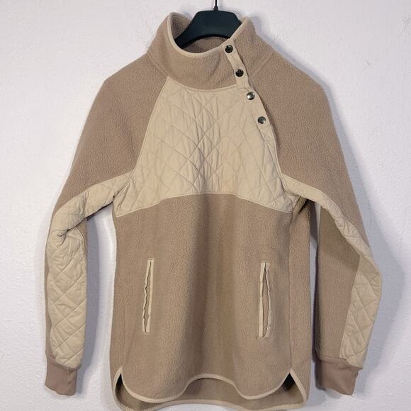 Abercrombie & Fitch Women Blush Asymmetrical Snap-up Fleece Sweater Size M - Picture 4 of 11